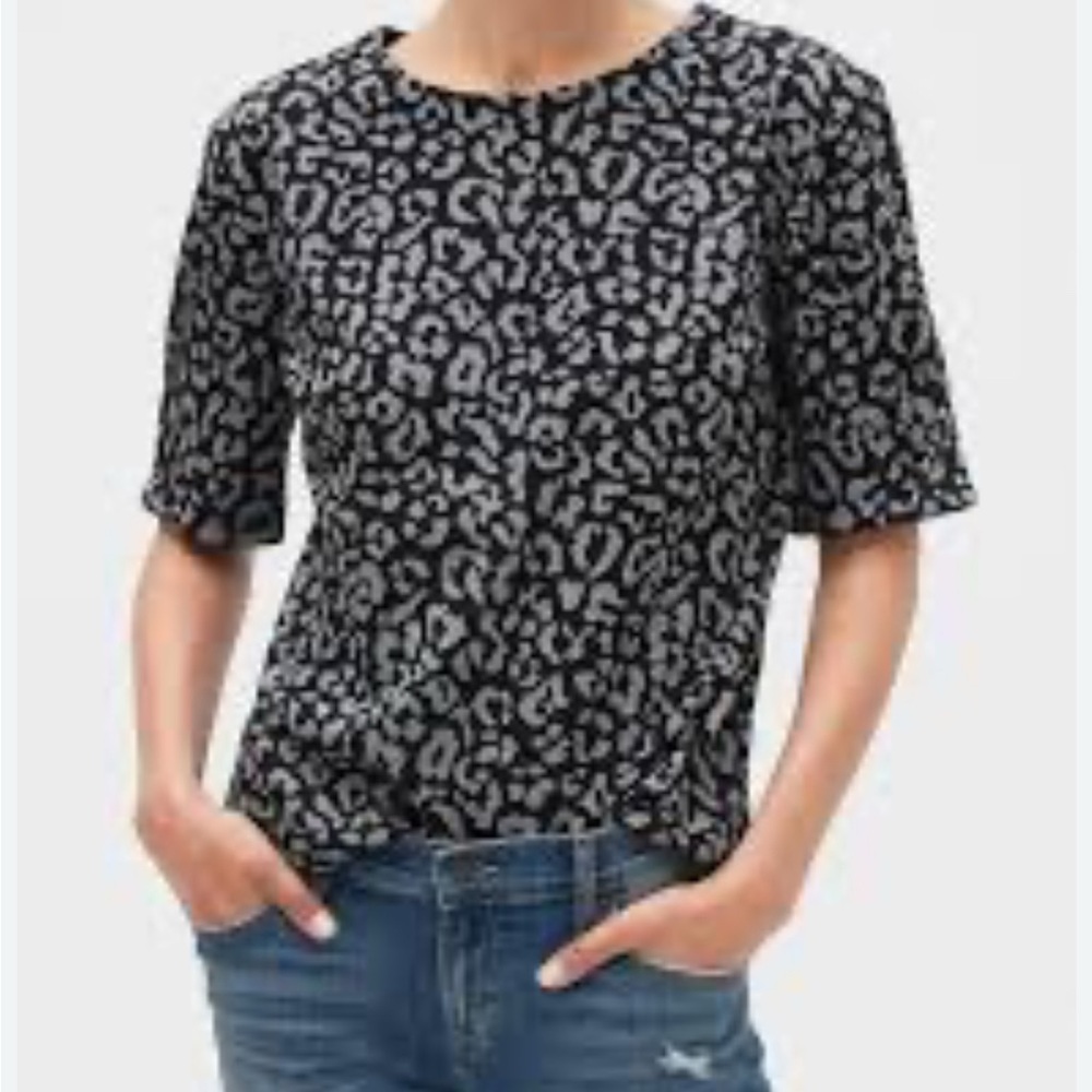 Banana Republic Black and Gray Animal Print Tee